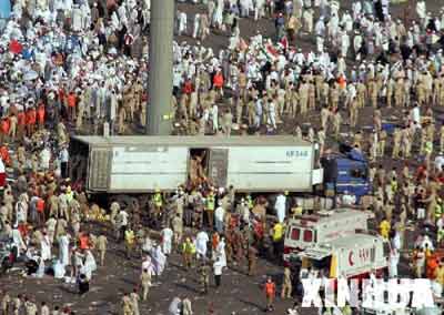 麦加朝觐者发生踩踏事件（转自：todayonhistory.com）