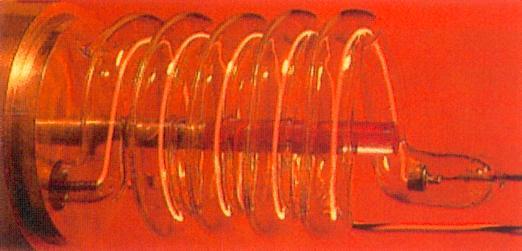 美国研制出红宝石激光器(TodayinHistory.cn)