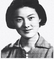 中国著名外交家章含之病逝，终年73岁（转自：todayonhistory.com）