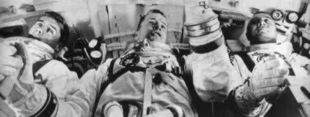 阿波罗1号飞船的三名宇航员之死（歷史上的今天.中國）