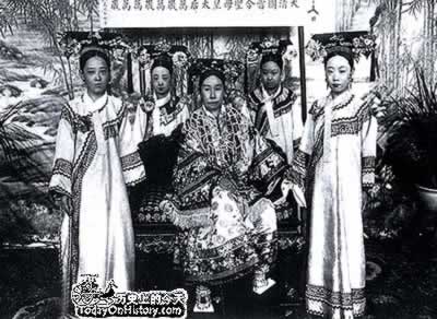 慈禧从西安返回北京（历史上的今天todayonhistory.com）