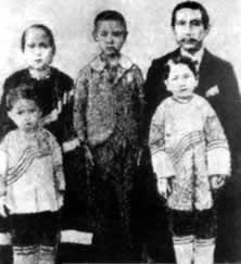 孙中山、宋庆龄结婚，签订婚姻誓约书