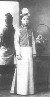 中国第一所女子学校招生