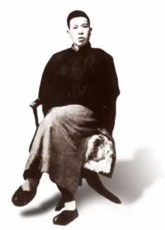 我国著名语言文字学家,国学家黄侃逝世