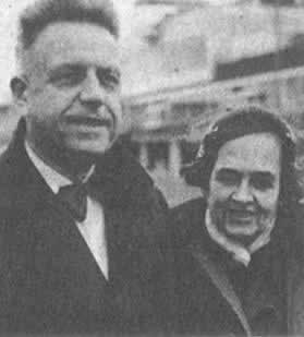 金赛关于性问题的报告震惊美国(歷史上的今天.中國)