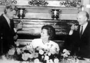 澳大利亚前总理霍克诞辰（歷史上的今天.中国）