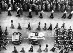 乔治六世下葬（历史上的今天todayonhistory.com）