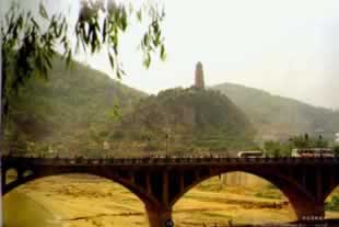 我国公布首批历史文化名城(历史上的今天。中國)