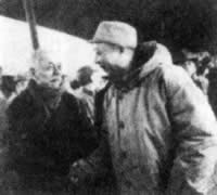 中共指示正确对待各民主党派的地方组织（历史上的今天。中国）