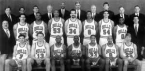 篮球“飞人”乔丹诞辰(歷史上的今天.中国)