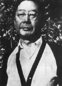 著名作家老舍诞辰（转自：todayonhistory.com）