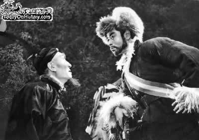 战斗英雄杨子荣活捉“座山雕”