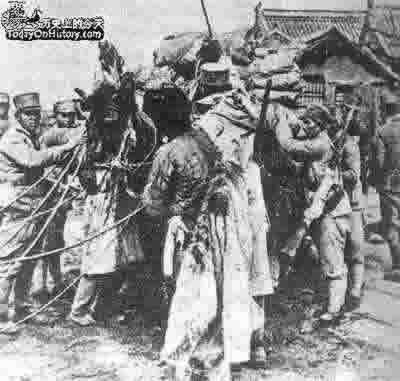 国民党向红军发起第二次“围剿”