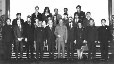 美国乒乓球队访问中国，打开中美关系的大门(TodayinHistory.cn)