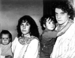 美国金融家摩根诞辰