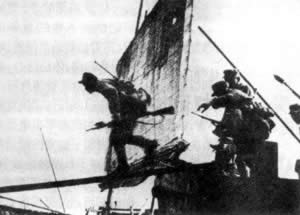 人民解放军突破千里江防 毛泽东赋诗追穷寇