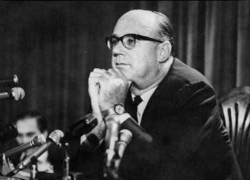 香港政治人物郭伯伟出生