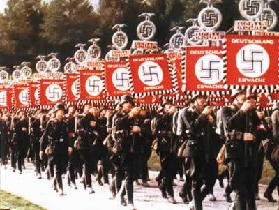 战争狂人希特勒在柏林自杀