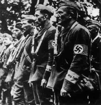 法西斯德国无条件投降，二战结束