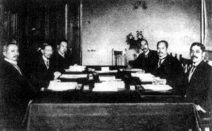 袁世凯接受丧权辱国的“二十一条”(TodayinHistory.cn)