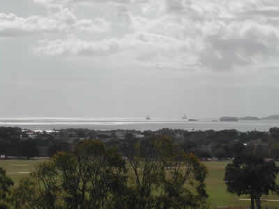 中国与特立尼达和多巴哥建立外交关系