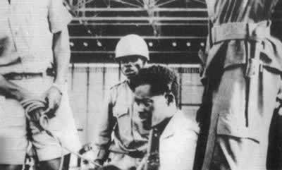 卢蒙巴成为刚果总理(TodayOnHistory.COM)