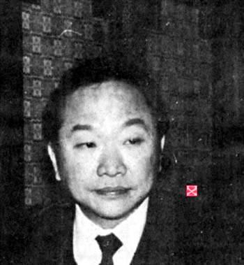 武侠小说古龙出生于香港(TodayinHistory.cn)