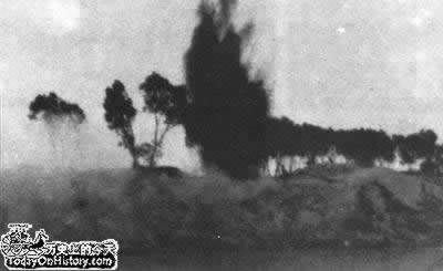 1938年6月9日 国民党军队炸开花园口大堤（图片来源：历史上的今天TodayOnHistory.com）