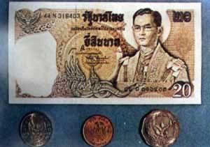 我国与泰国建立外交关系