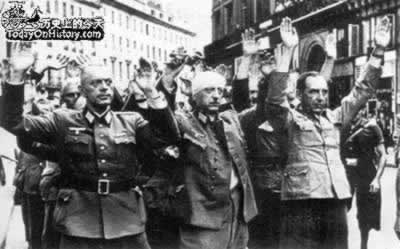 盟军解放巴黎(Todayonhistory.com)