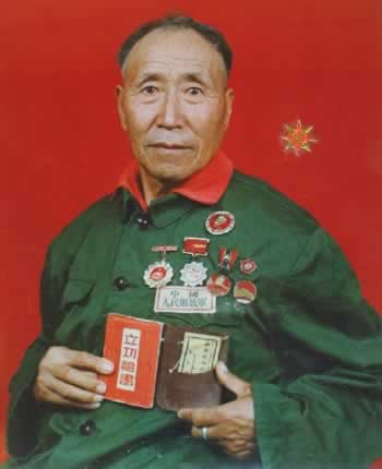 新中国组建新疆生产建设兵团