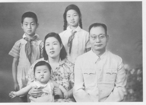 国防科技大学成立(Todayonhistory.com)