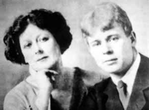 现代舞蹈创始人邓肯逝世(TodayinHistory.cn)