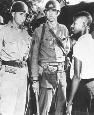 美国阿肯色州发生“小石城事件”(TodayOnHistory.COM)