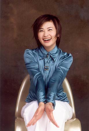 著名主持人吴小莉出生(TodayOnHistory.COM)